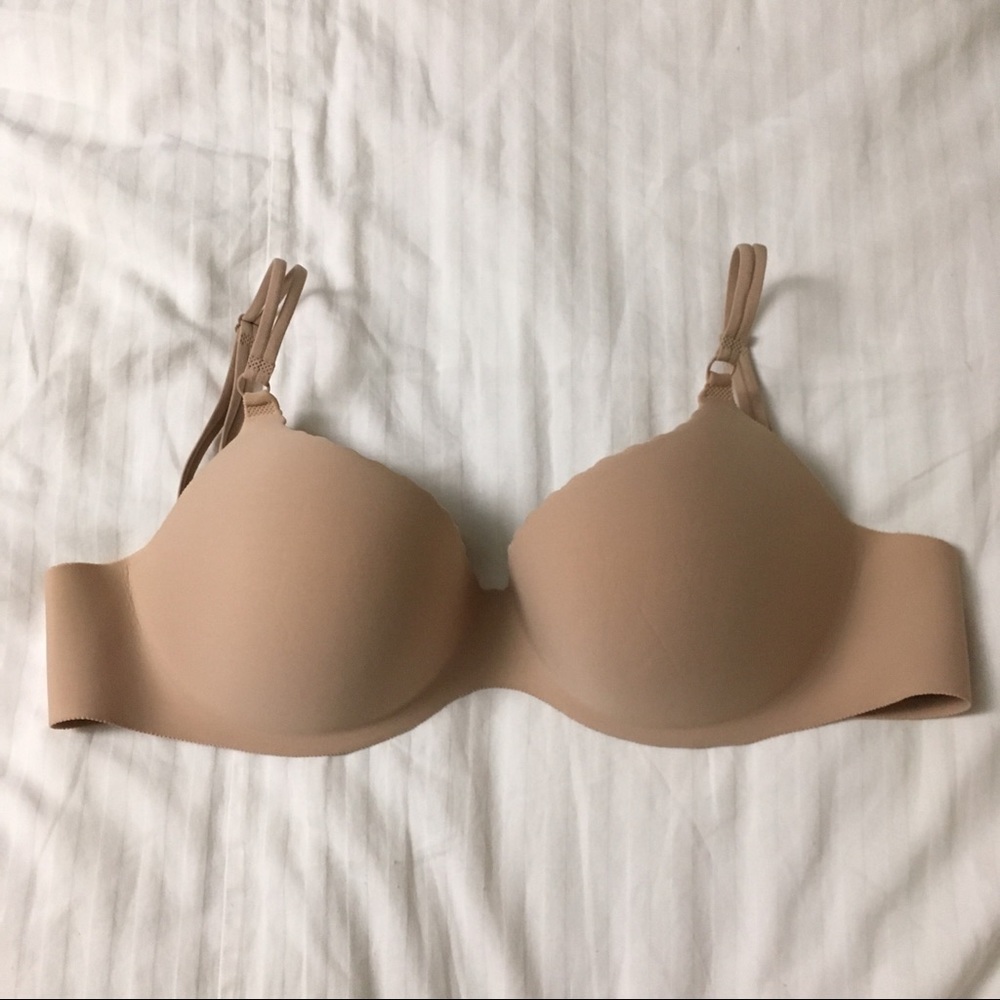 Victoria’s Secret Angels Secret Embrace Bra
